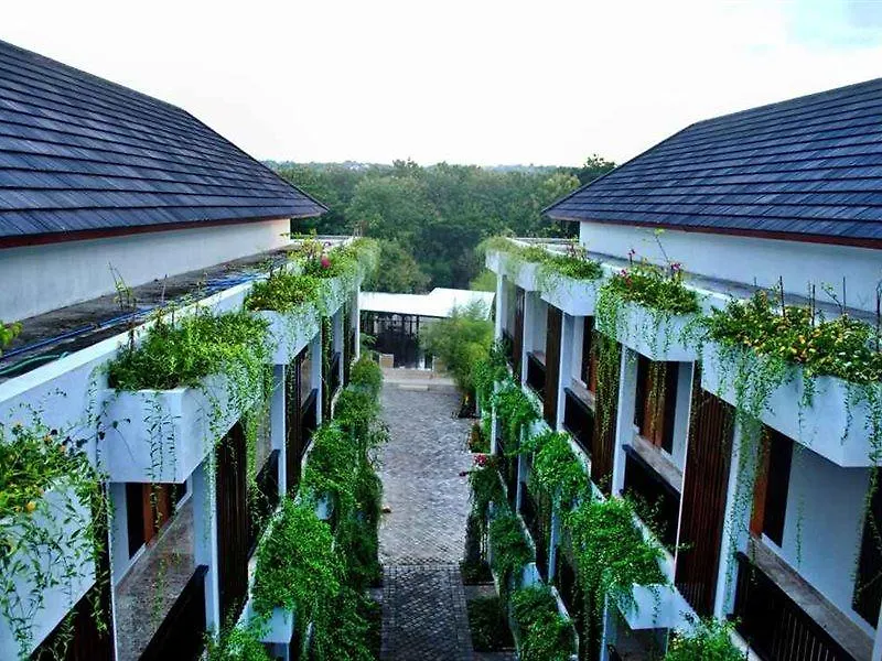 Trumbu Nusa Jimbaran  Jimbaran (Bali)